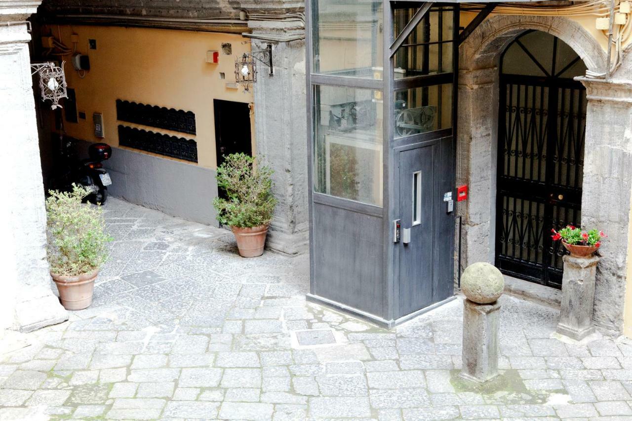 Casa Velata A Spaccanapoli Exterior foto